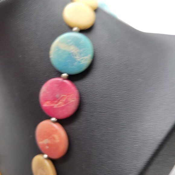 Leju Handmade Necklace Vegan Vegetable Ivory Engraved Bird 18" Earth-Tone Round - Picture 7 of 10